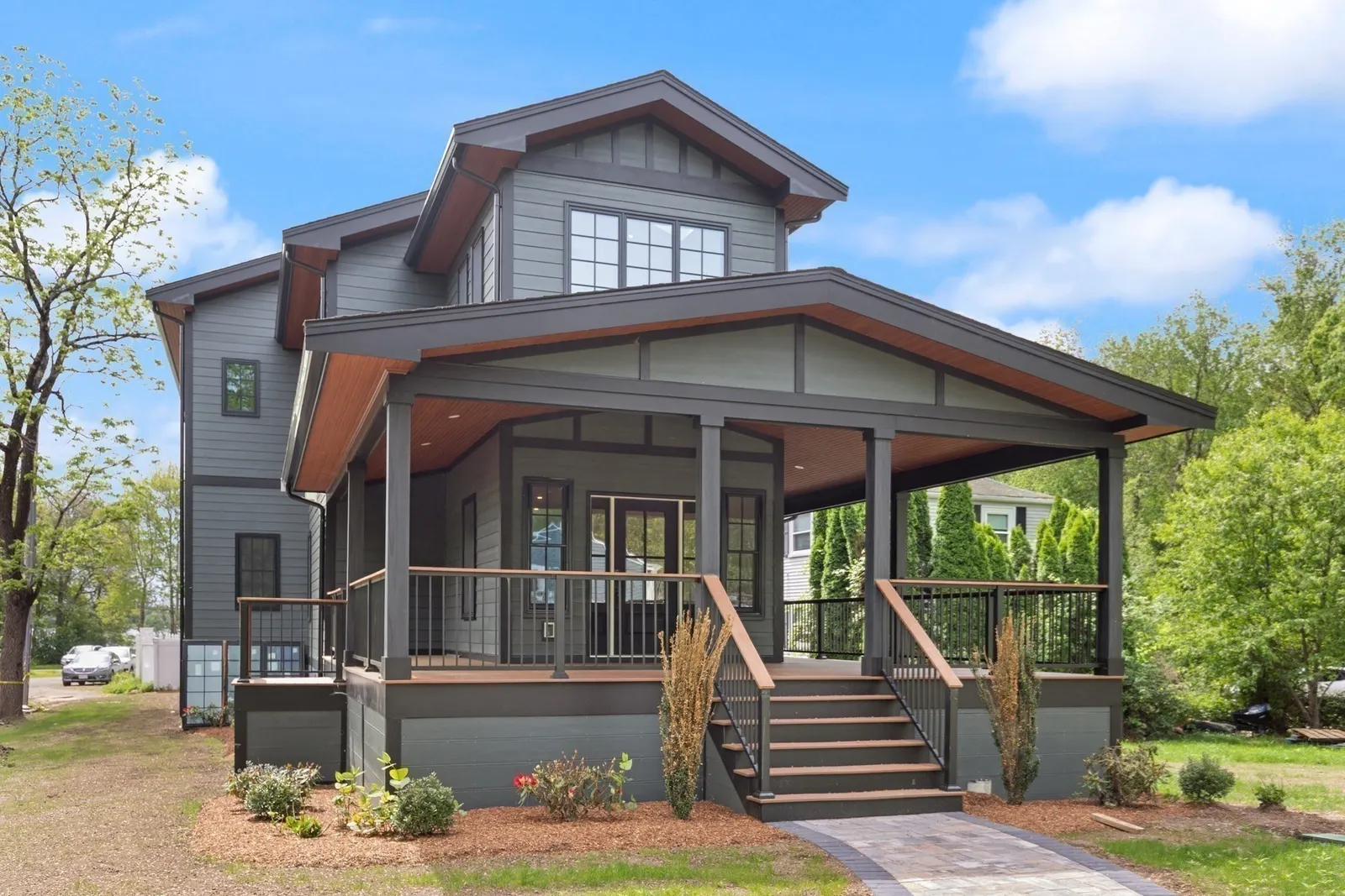 127R Beach Street, Sharon