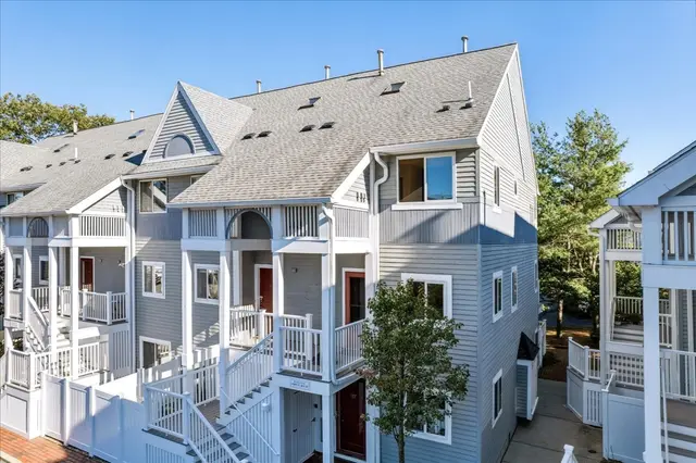 20 Ship Ave #38