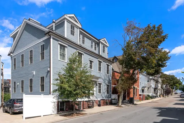 482 E Fourth Street #4