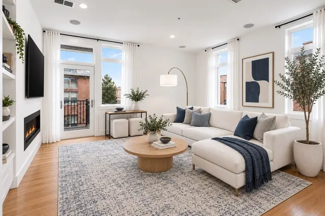 5 Mohawk St #2