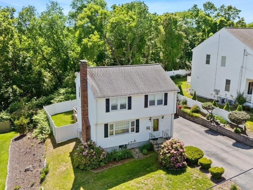 127 Westgate Road, Waltham