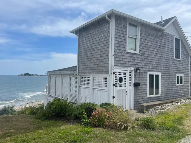59 Collier Rd. Winter Rental
