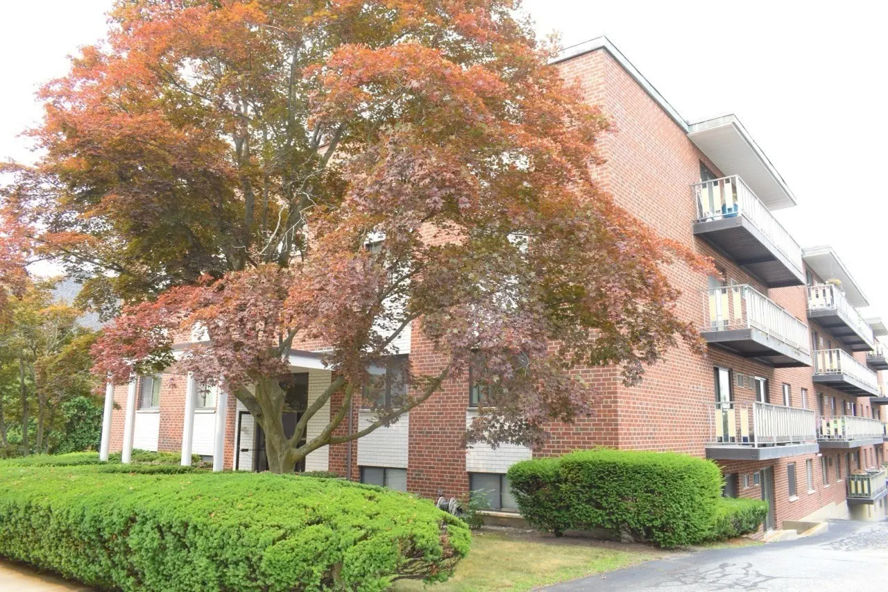 100 Grandview Avenue #10C, Quincy