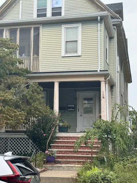 108 Sharon St #1