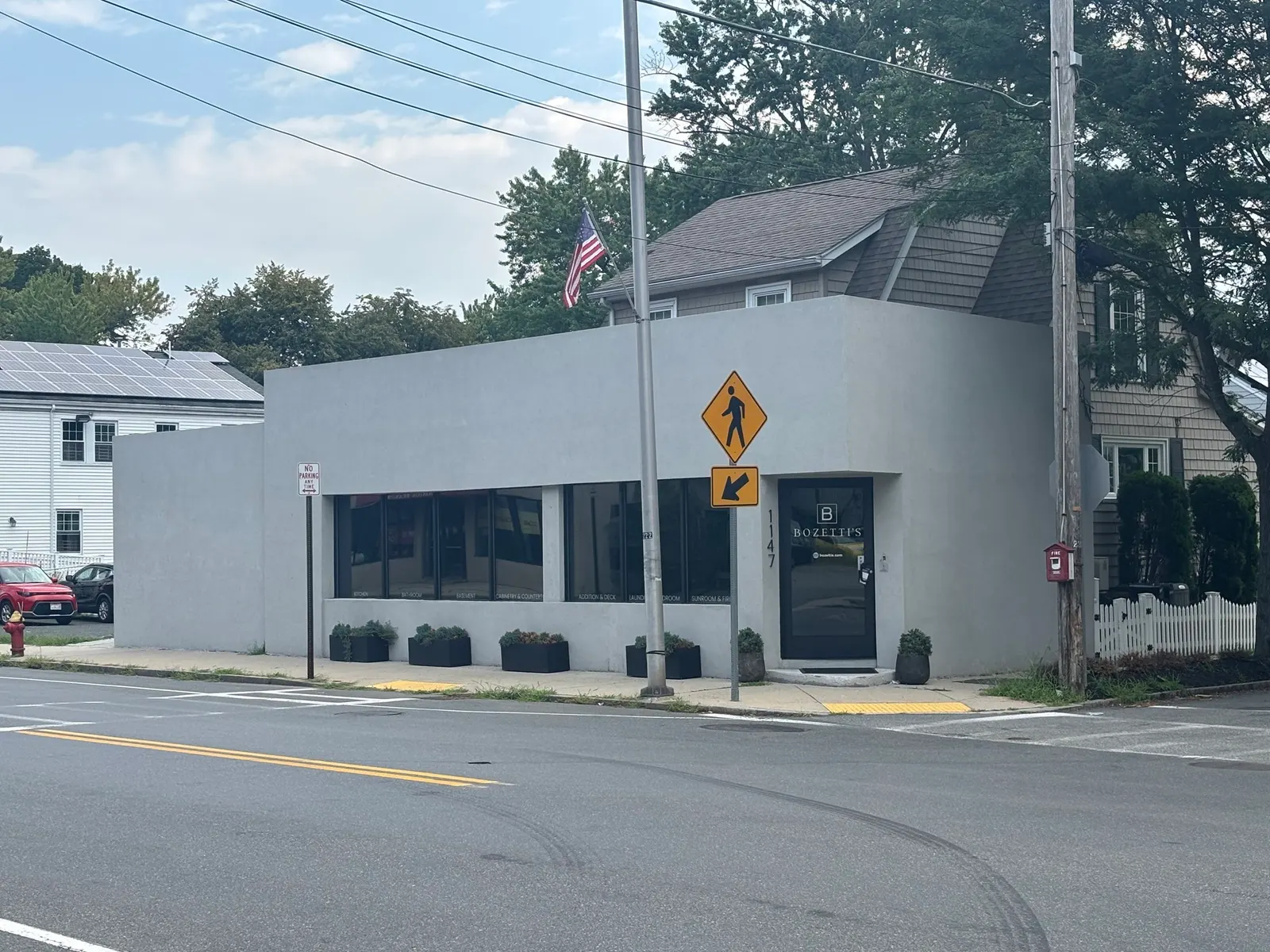 1147 Main, Melrose