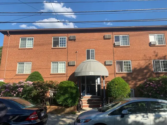 21 Central Ave #21-12