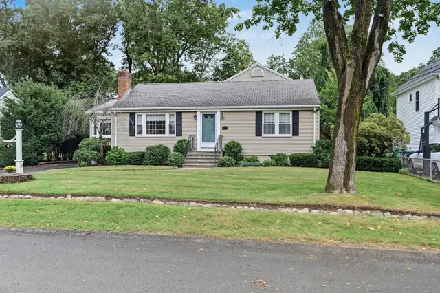 9 Fern St