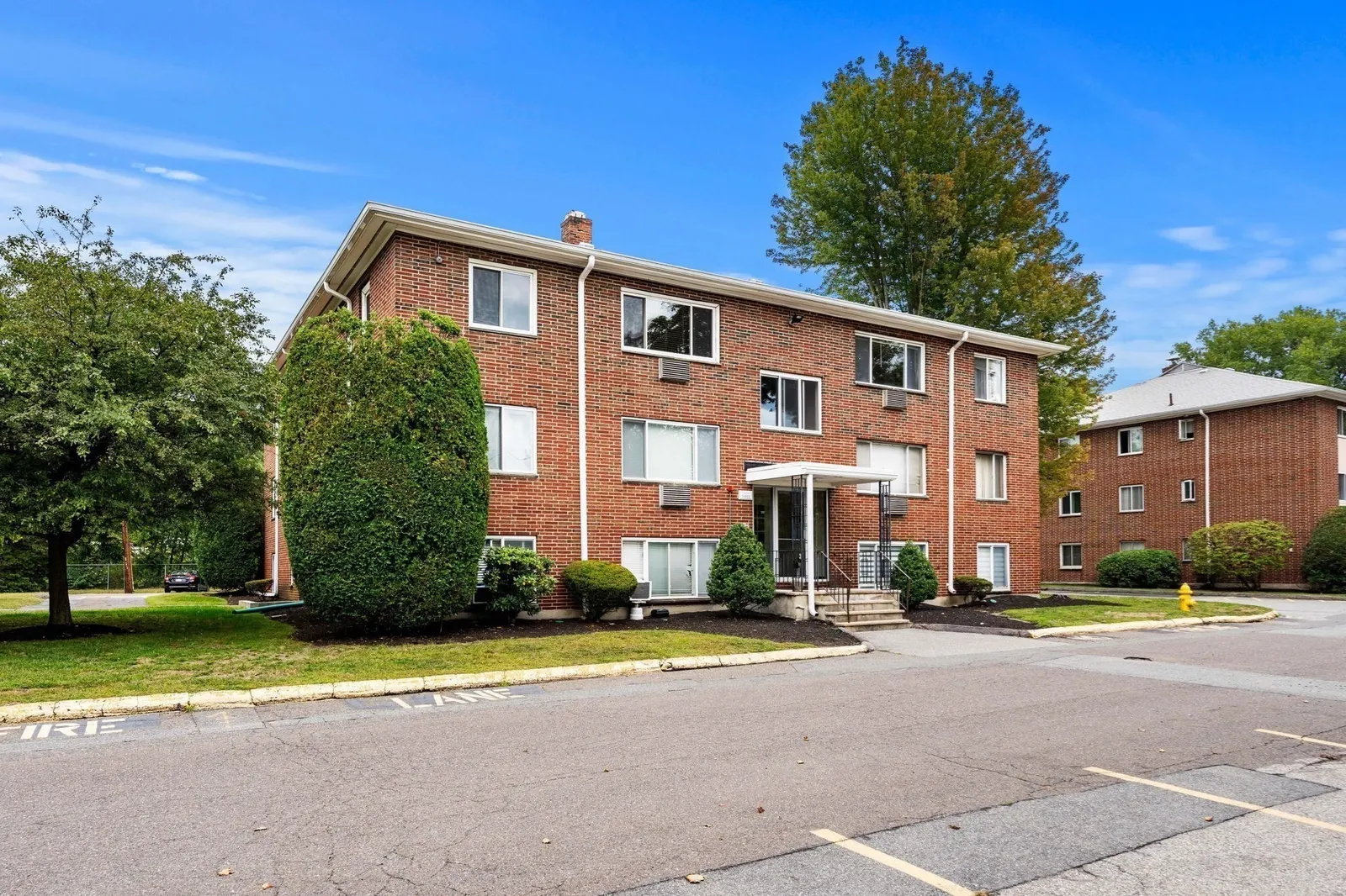 3 Albert Dr #11, Woburn