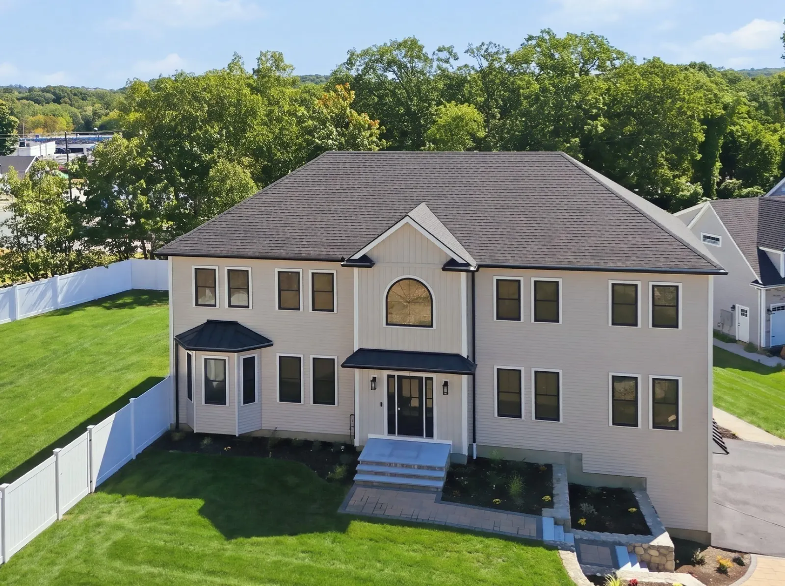 2 Berthold St, Saugus