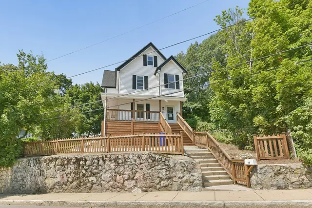 46 Clark St