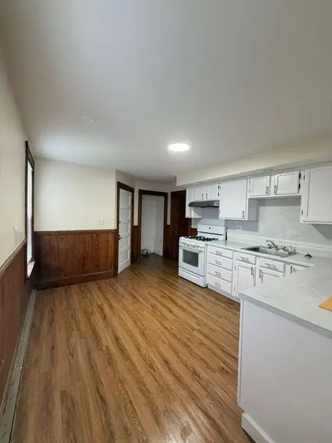 103 Central Ave #3