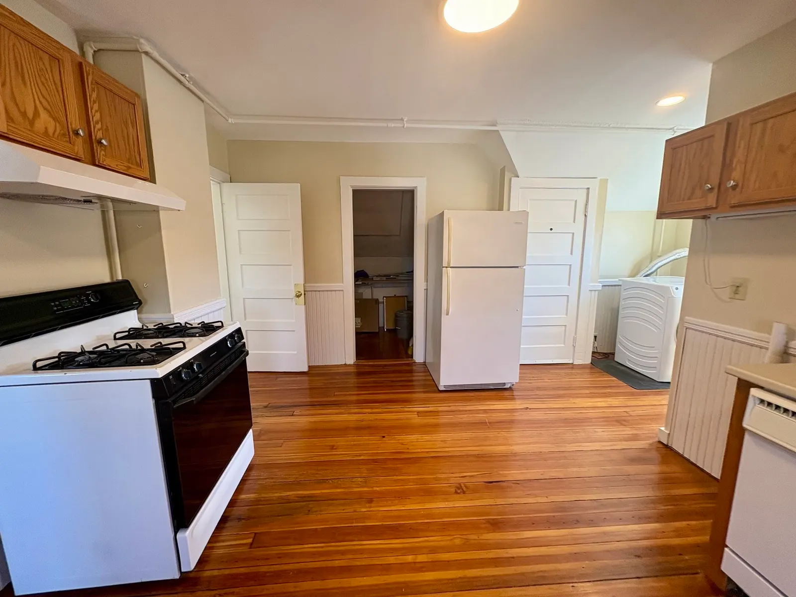 137 Whitwell St #3, Quincy