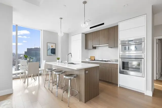 100 Shawmut Ave #8-807