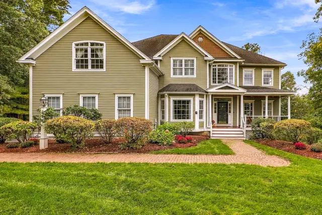 31 Trefry Ln