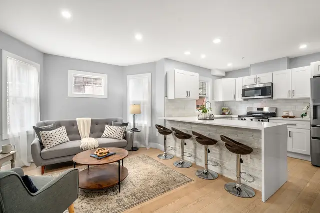 679 Columbia #5
