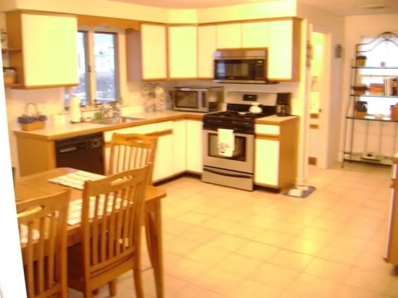 12 Bruce Rd., Waltham