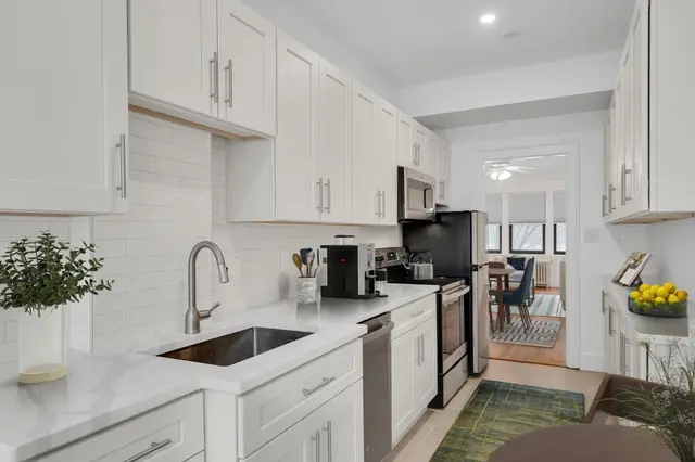 137 Englewood Ave #5