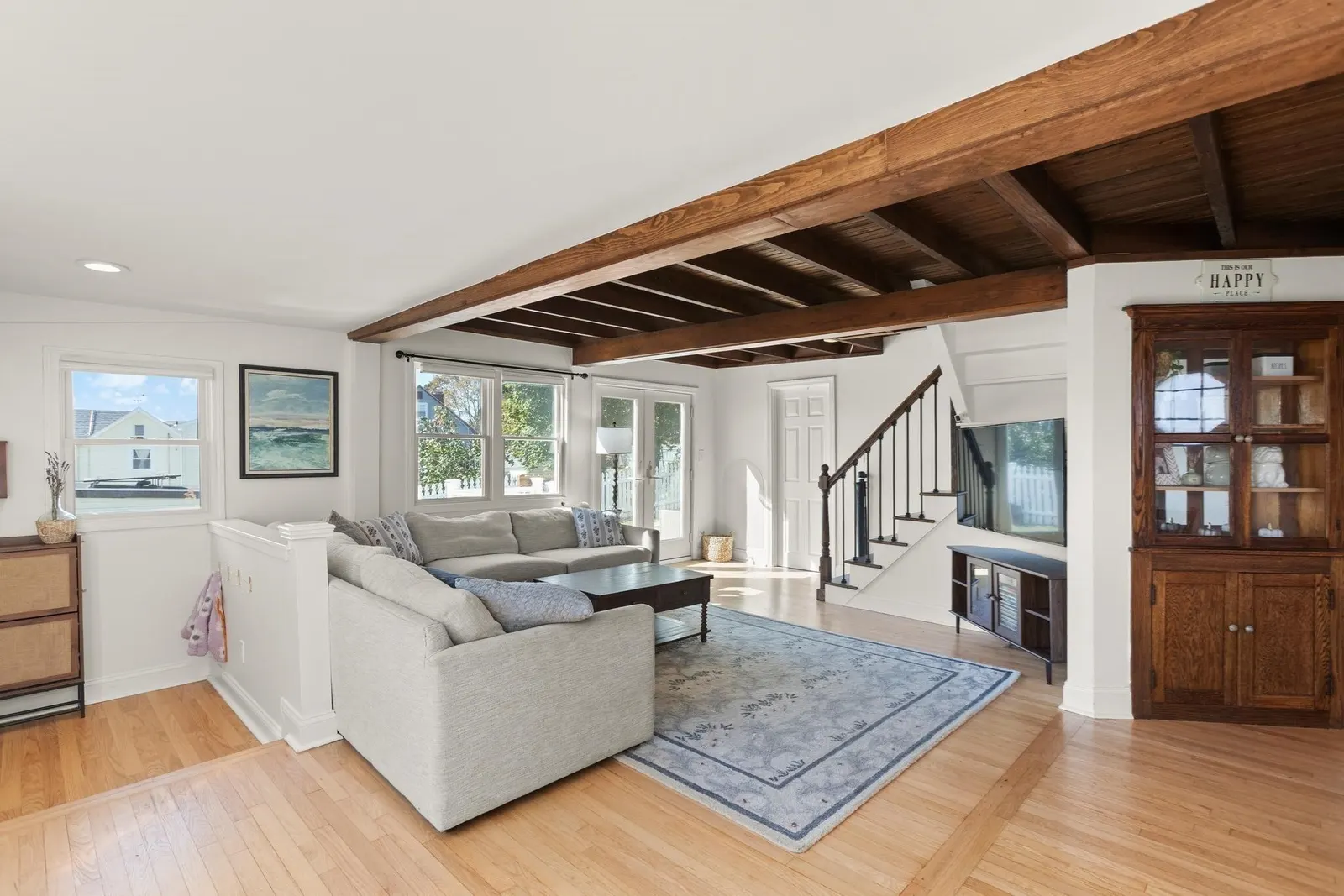 11 Marsh Ave, Beverly