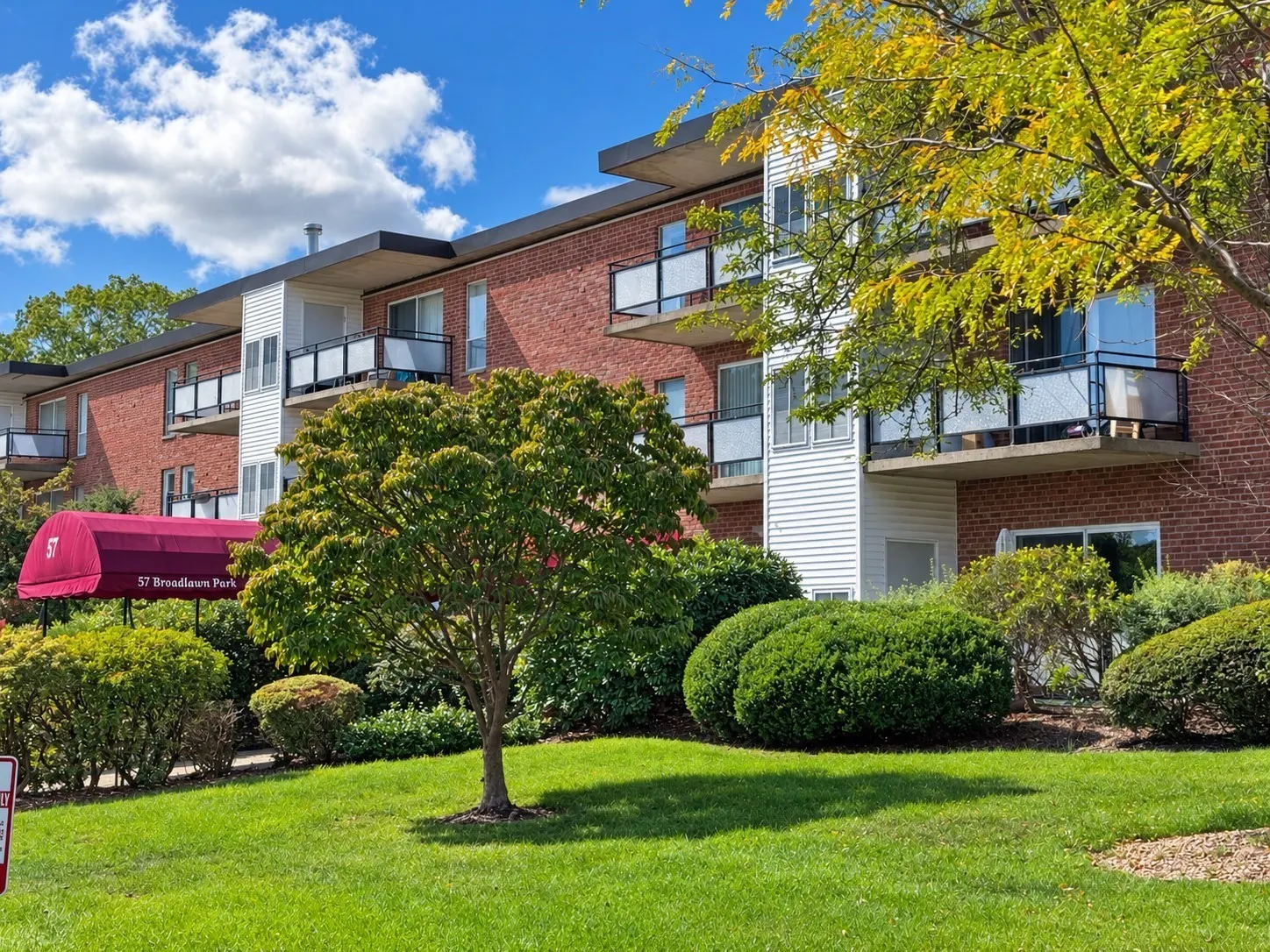 57 Broadlawn Park #3A, Boston