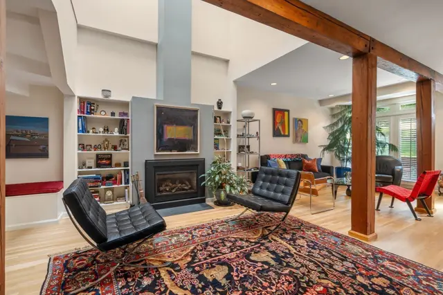 563 Boylston Street #563