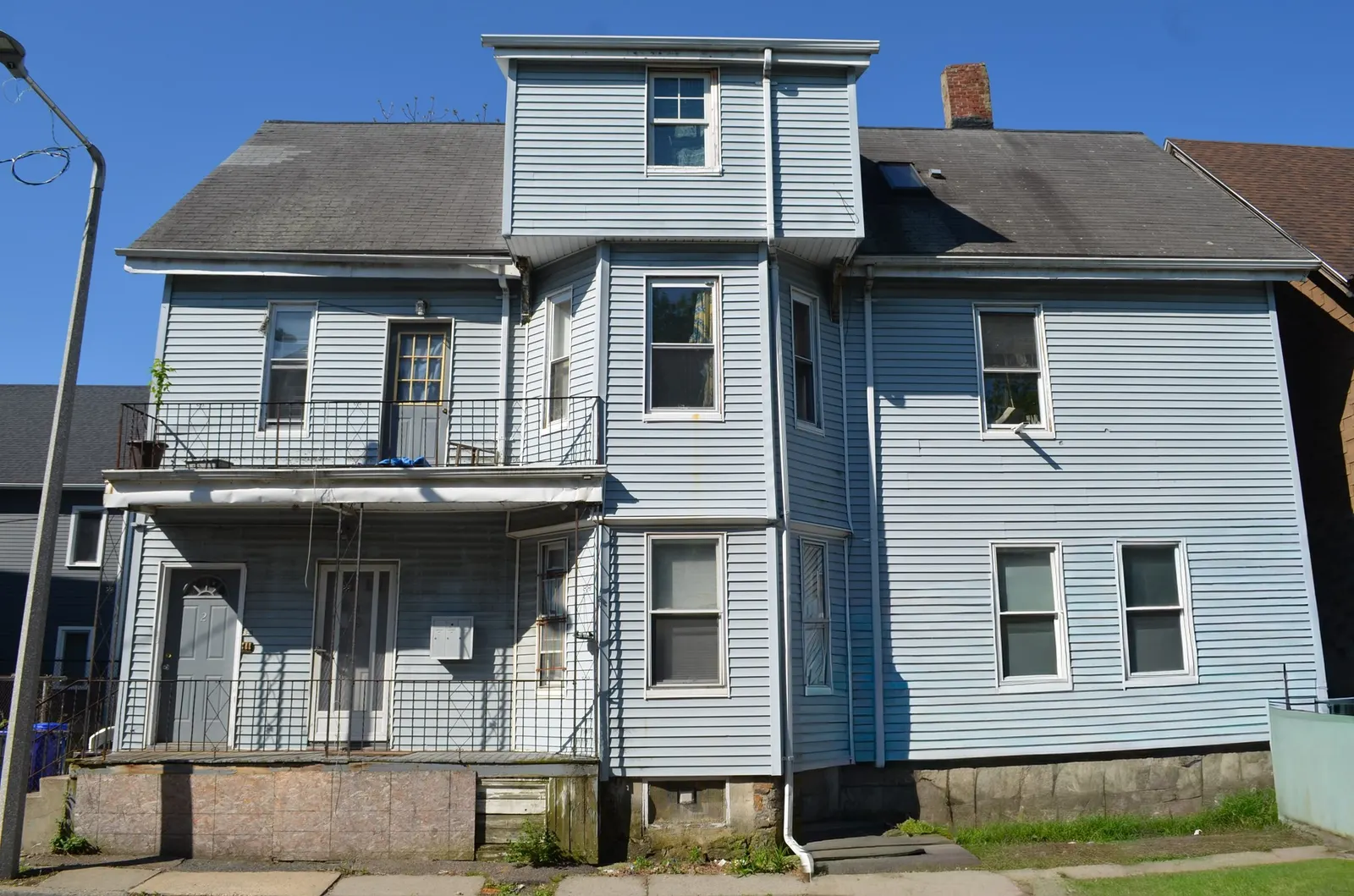 2-4 Howard Pl, Boston