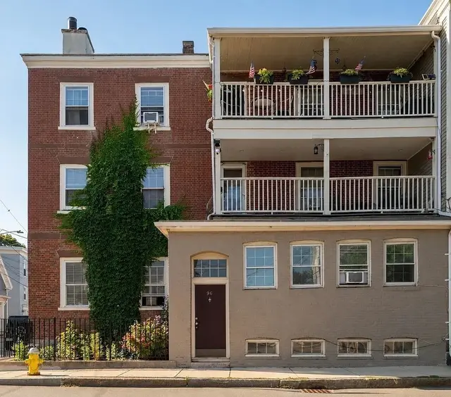 96 Derby Street #1