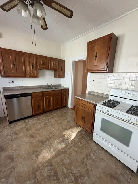 187 Powderhouse Blvd #2