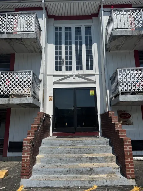 126 Beaver St #76