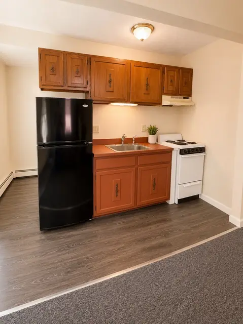 8 Exchange Ct #2