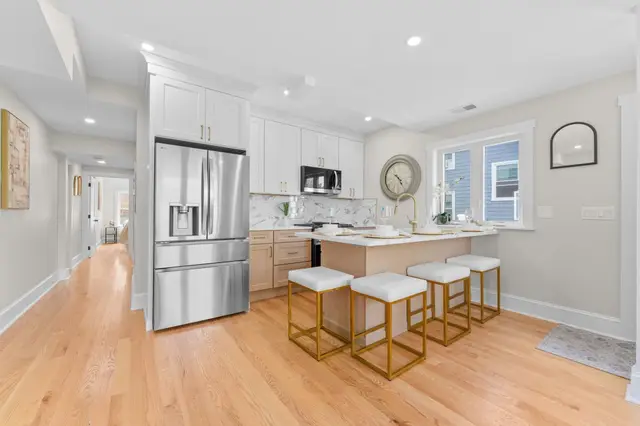 194 Washington Ave #4