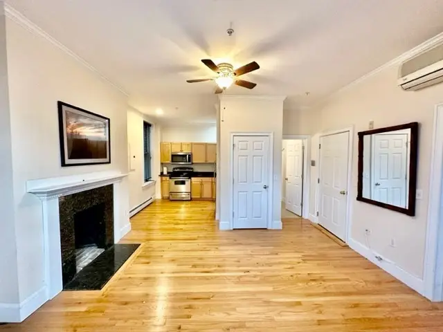 435 Beacon #4