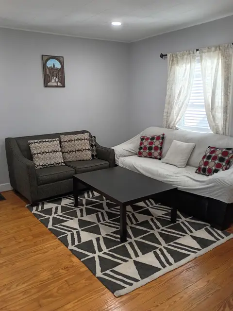 26 Cutler St #2