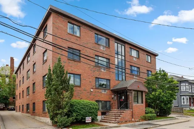 41 Walnut St #21