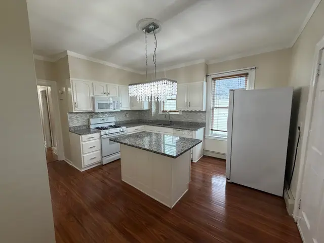 50 Richfield St #2