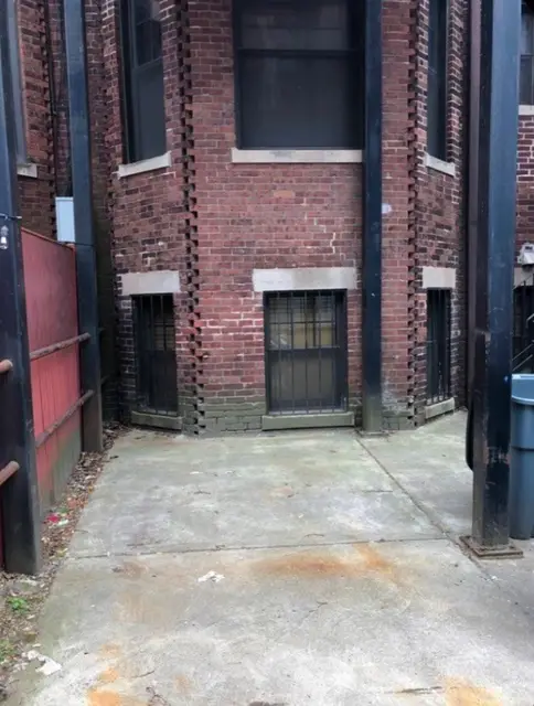 531 Newbury St #0