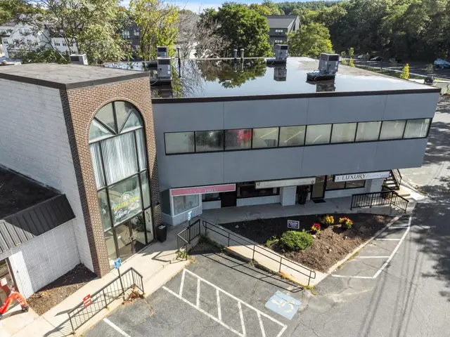 861 Edgell Road #205