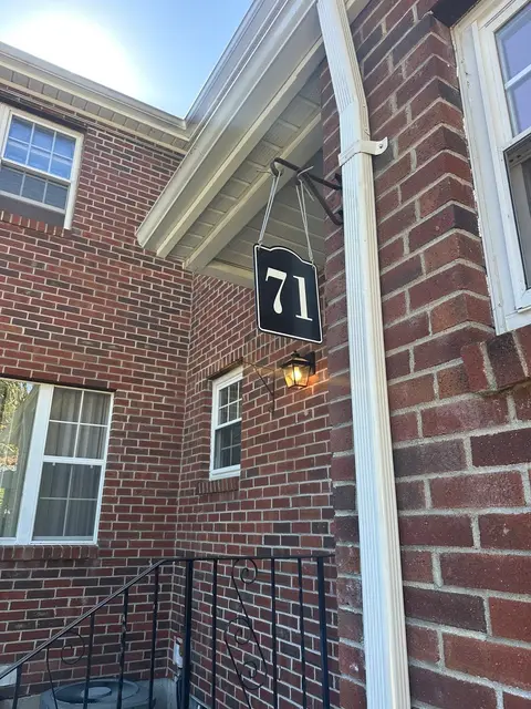71 Florence St #71