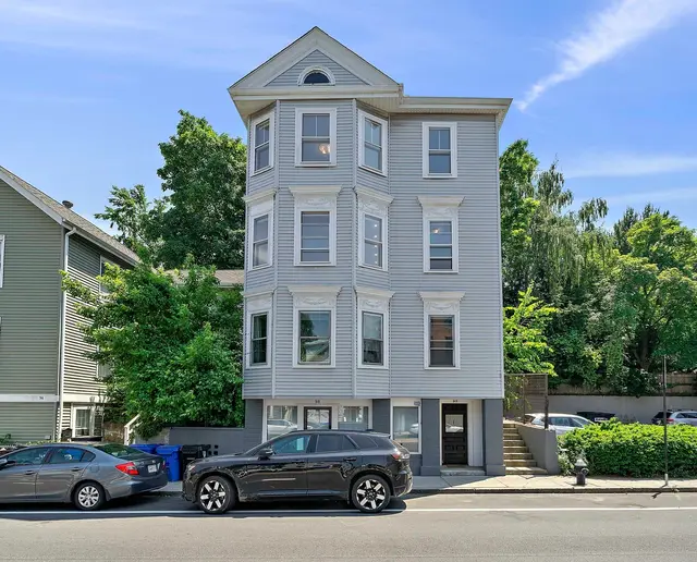 98 Boylston St #3