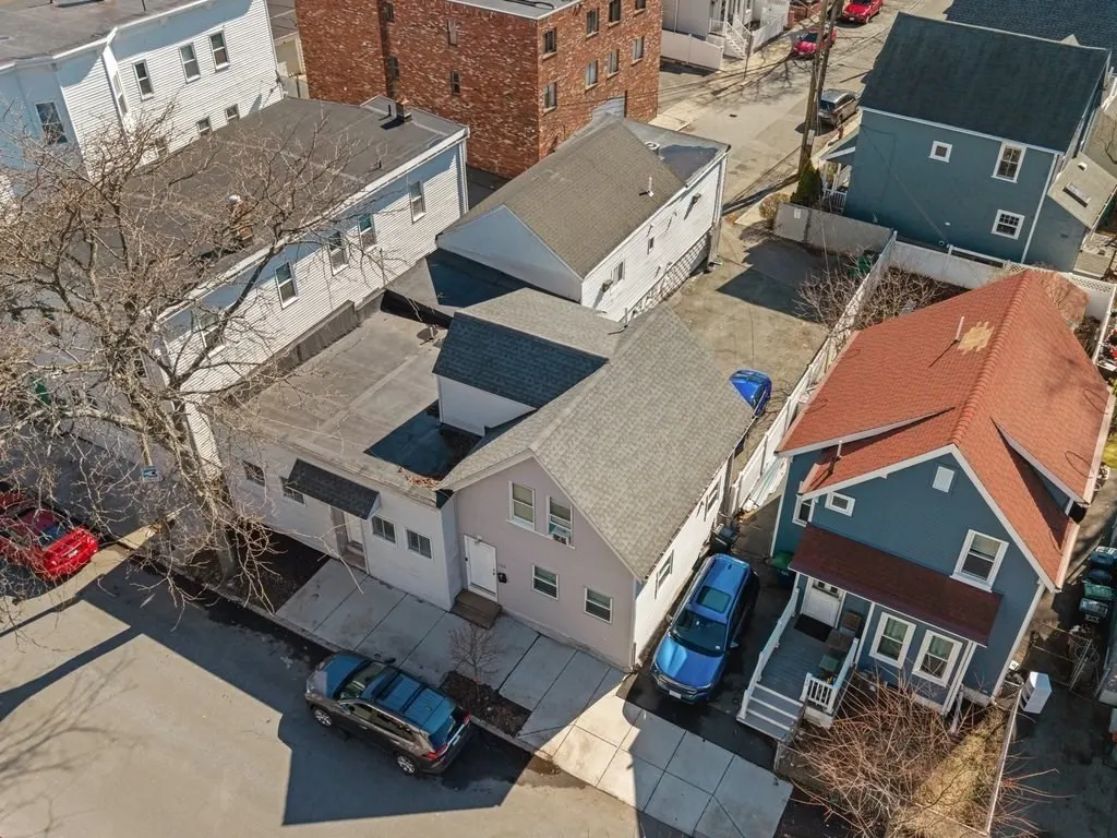 148 Pearl, Somerville