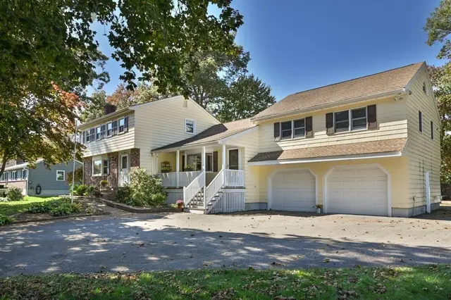 12 Allen Park Dr