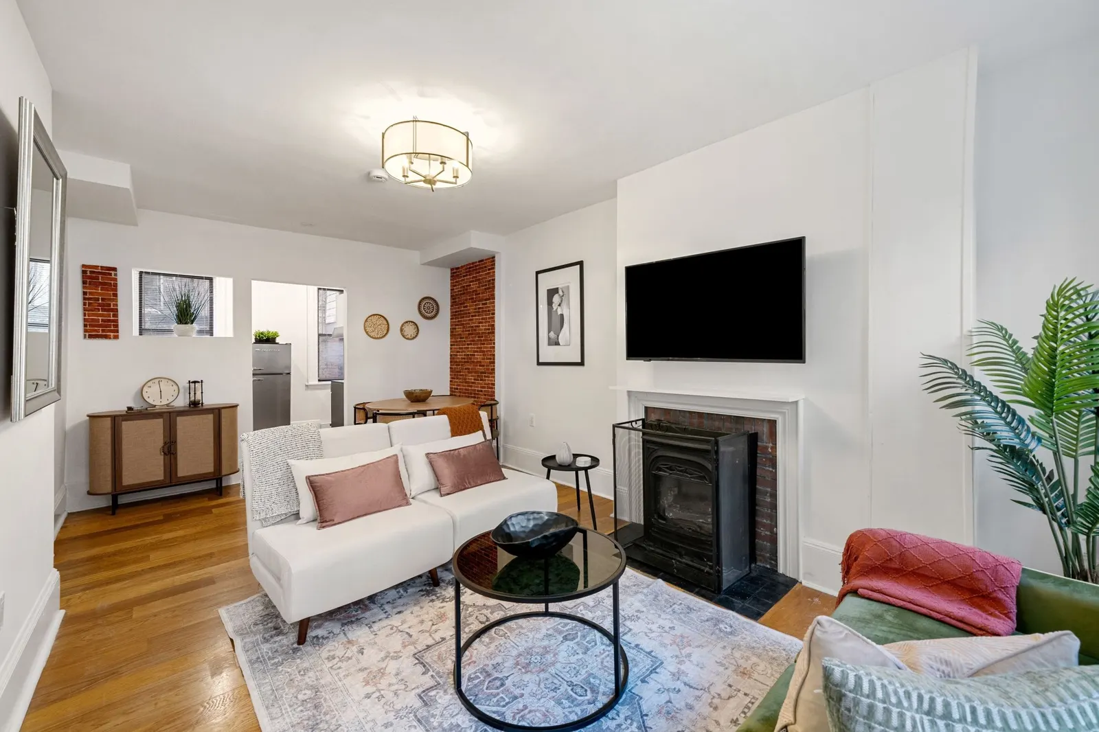 102 Revere St #1A, Boston