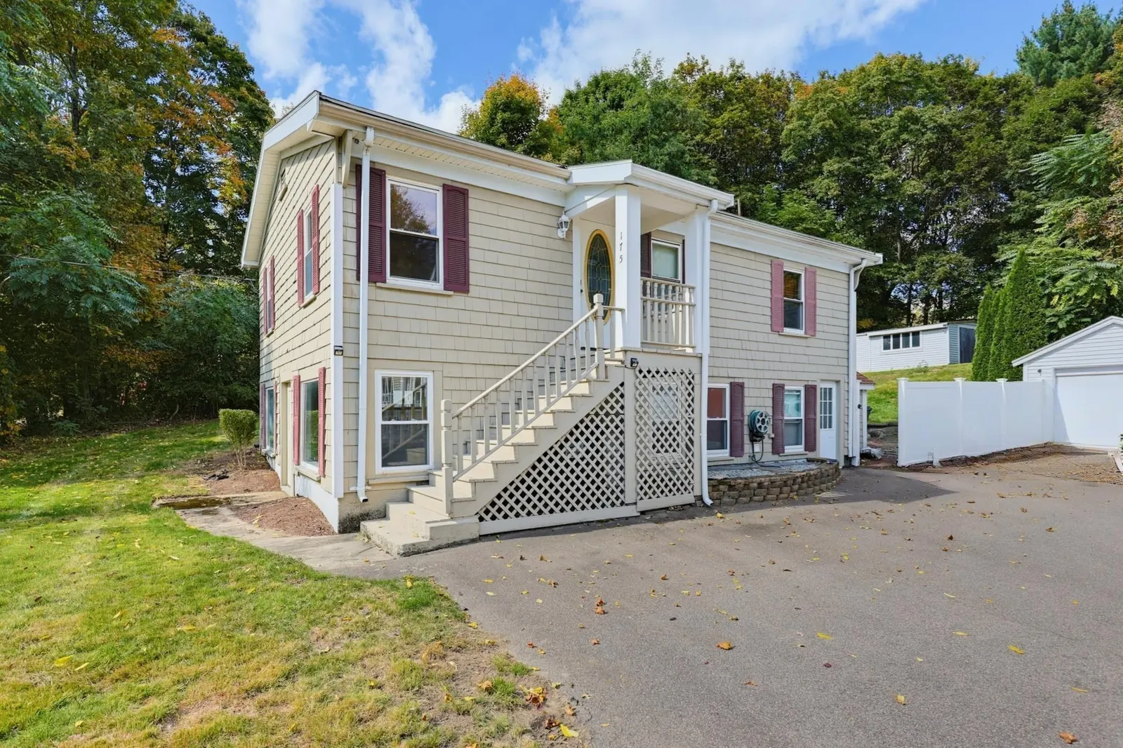 175 Union Street, Millis