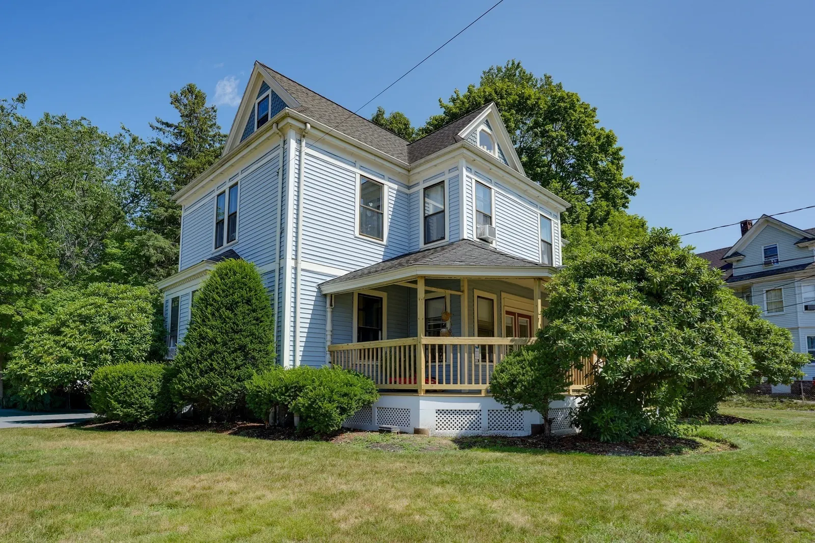 308 Hollis St, Framingham