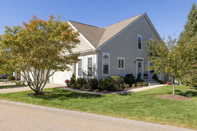 12 Allison Way #12