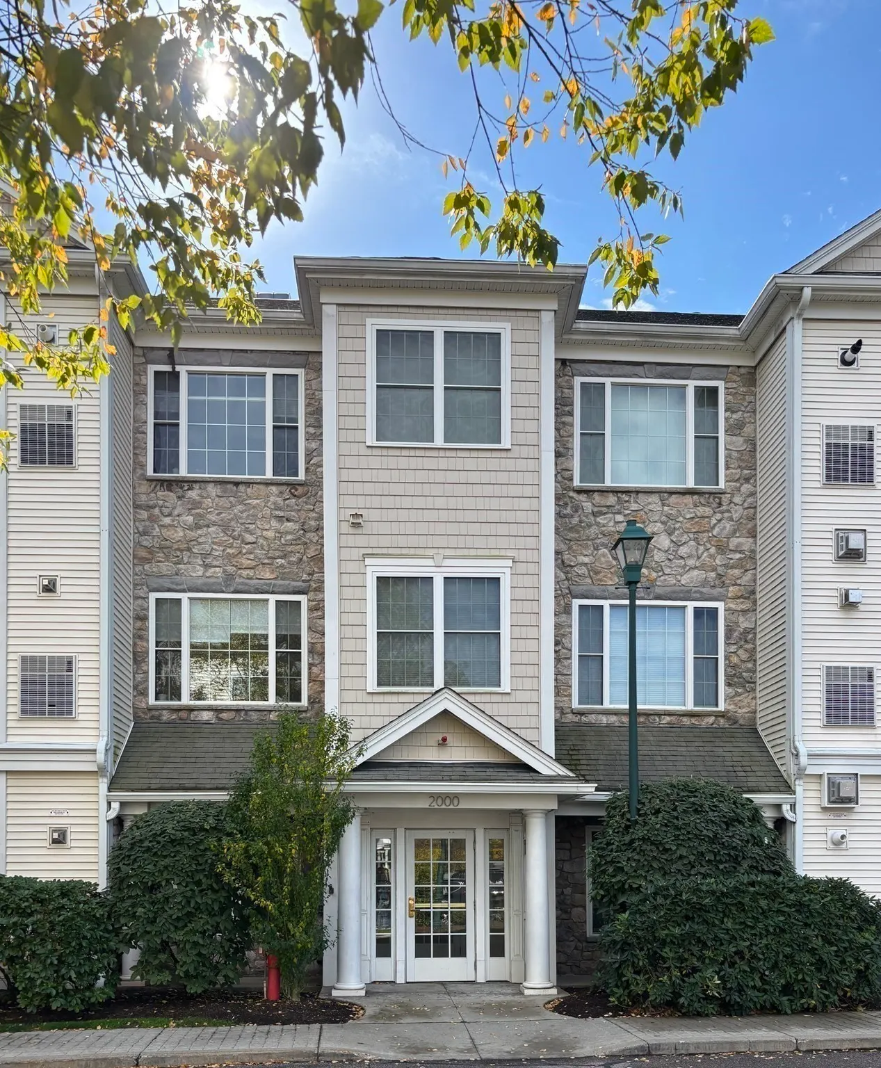 2303 Davenport Avenue #2303, Canton