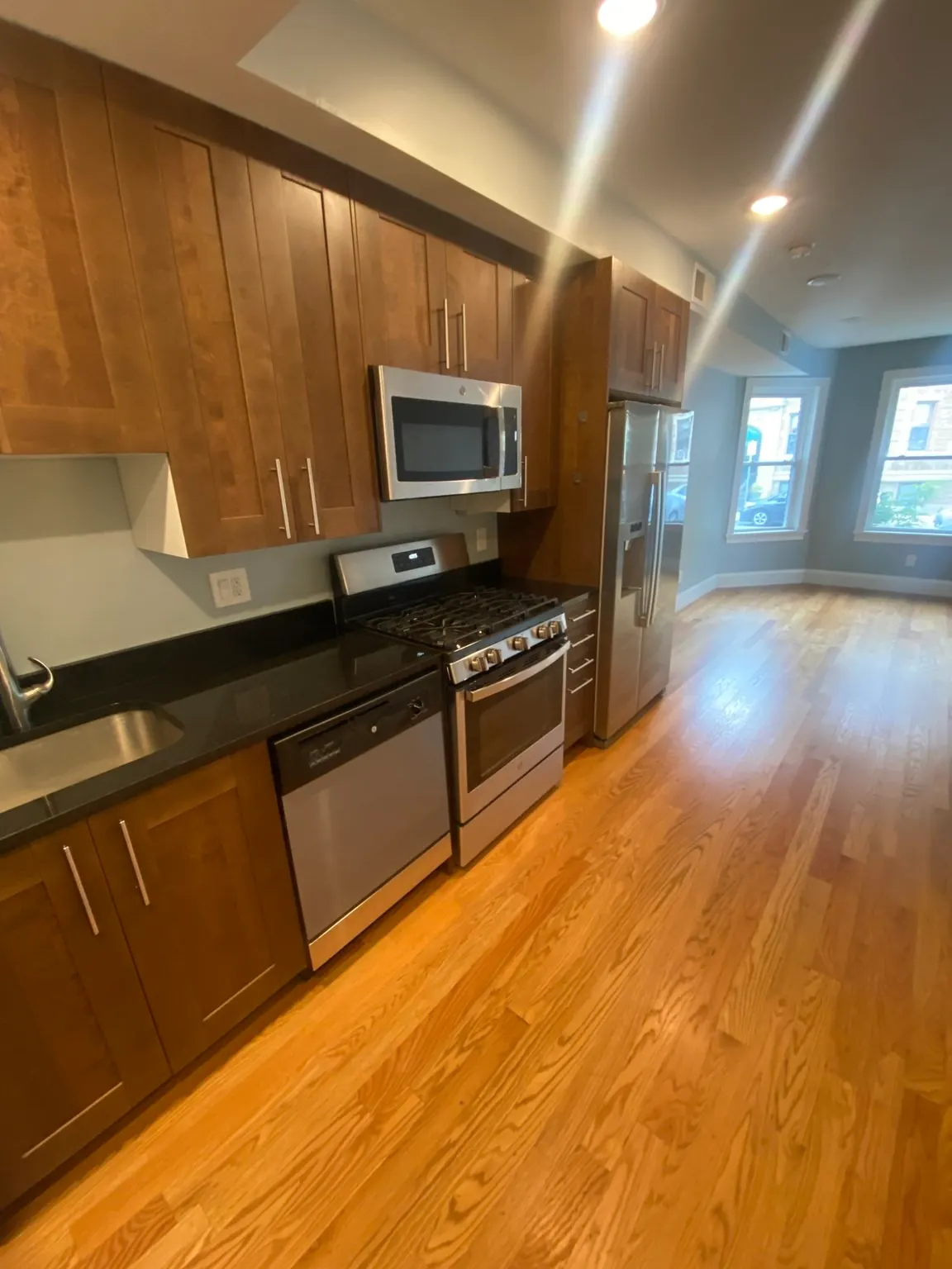 186 Kelton St #3A, Boston