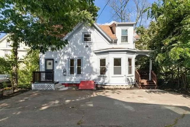 69 Franklin St