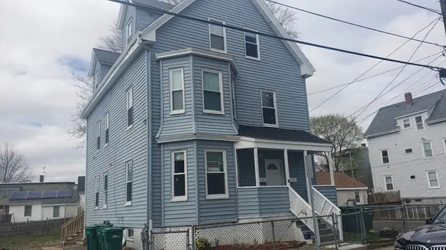 13 Elmwood Ave #1