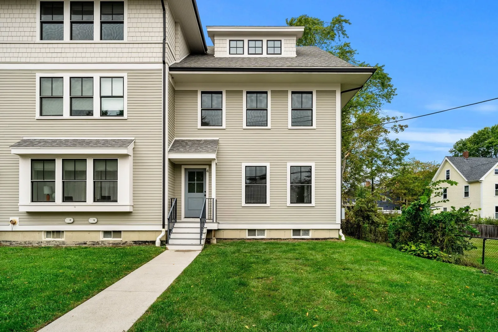1 Broadway Ave #4, Ipswich