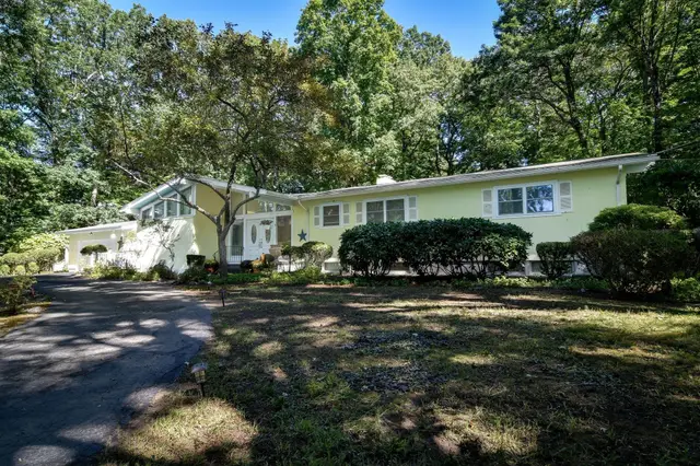 9 Raleigh Rd